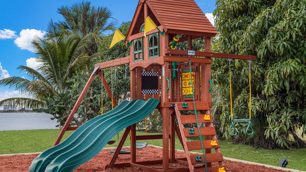 Photo of Others in Palm Beach - West Palm Beach