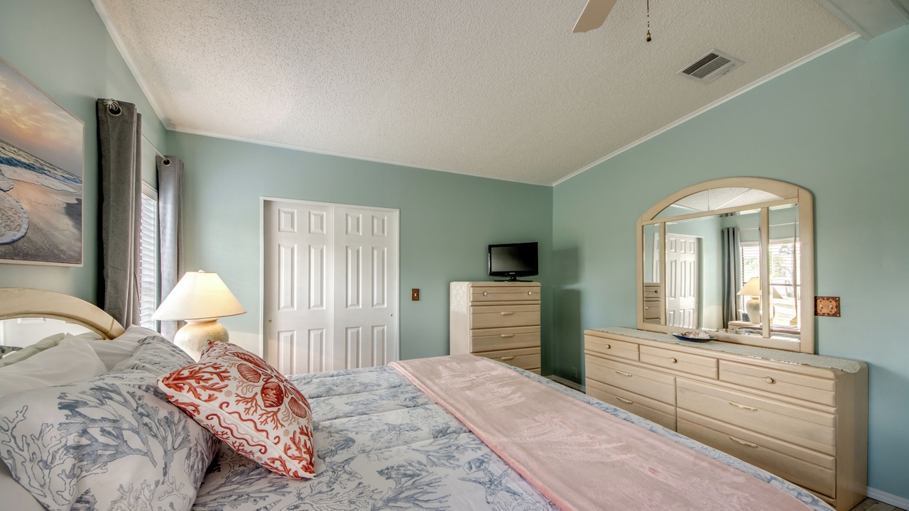 Photo of Bedroom in Jacarandas