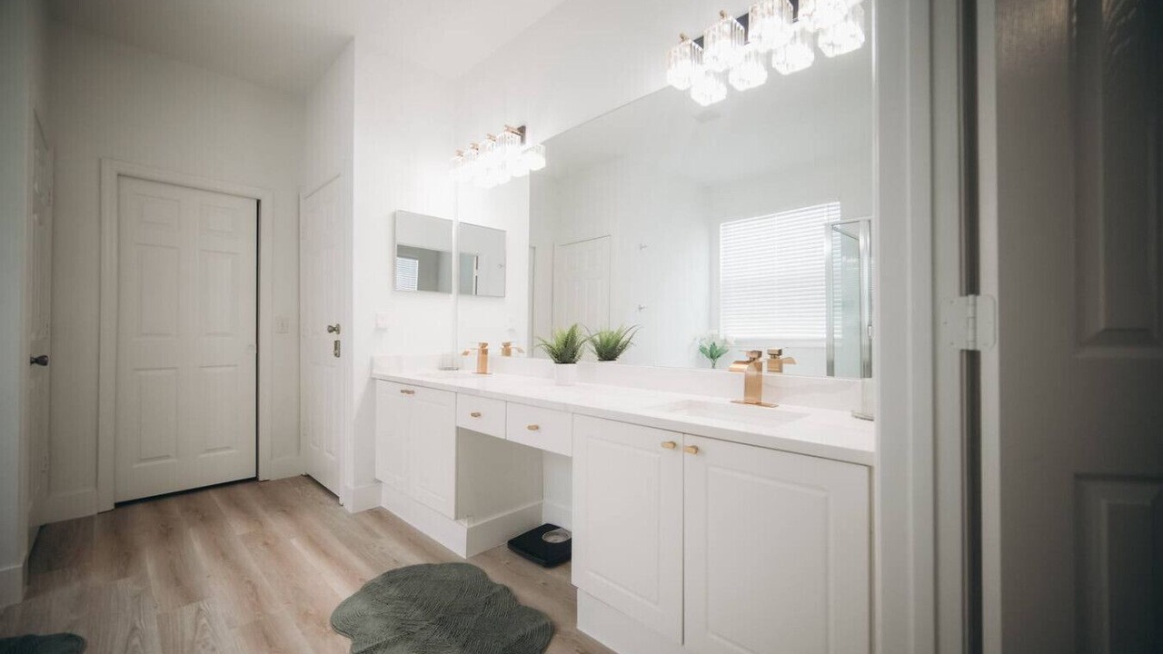 Photo of Bathroom in Windsor Palms