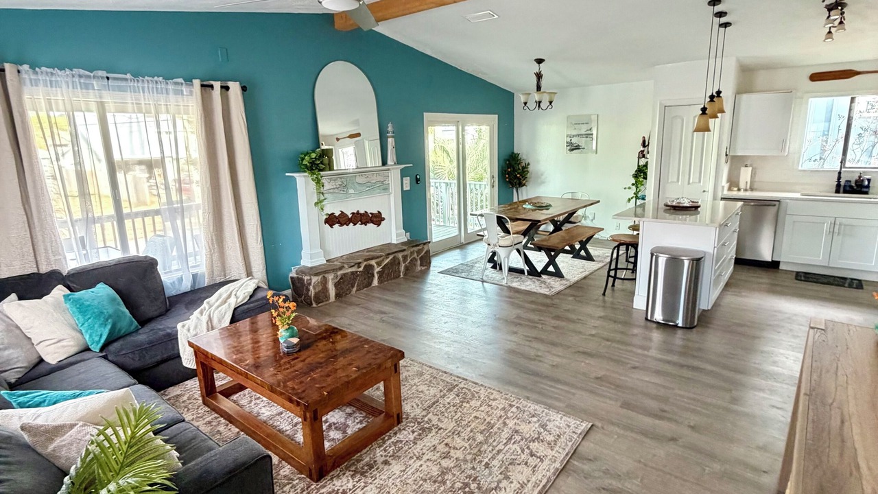 Photo of Livingroom in Gulf Lagoon Beach