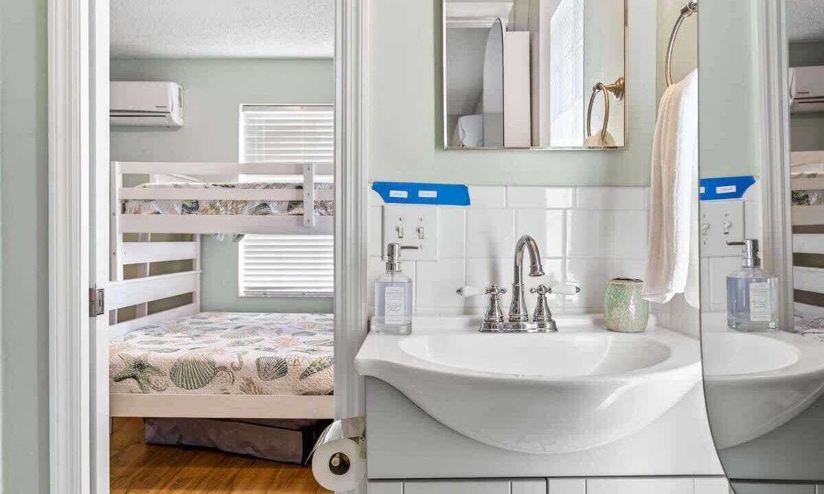 Photo of Bathroom in Indian Shores