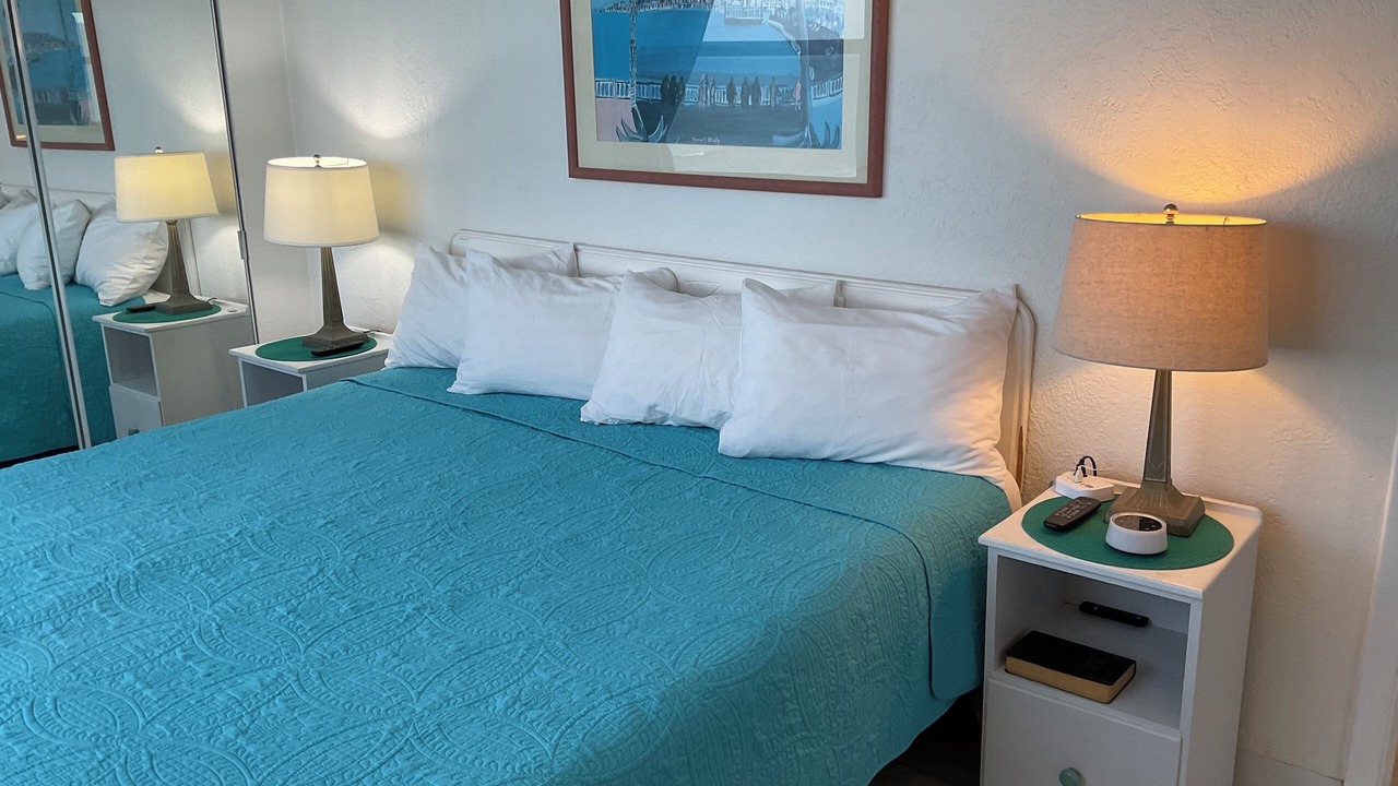 Photo of Bedroom in Lenox Park
