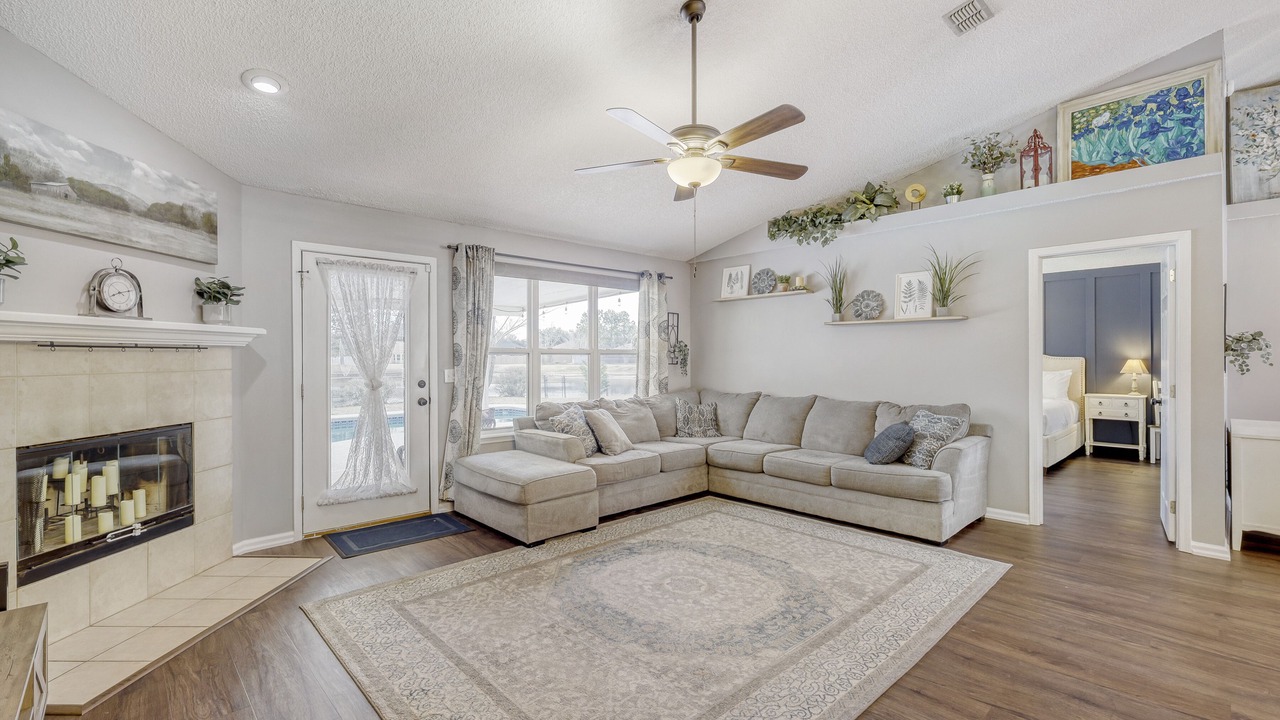 Photo of Bedroom in Doctors Inlet
