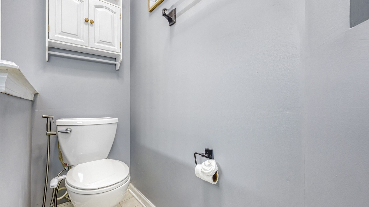 Photo of Bathroom in Doctors Inlet