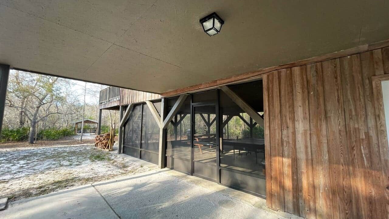 Photo of Outdoor in White Springs
