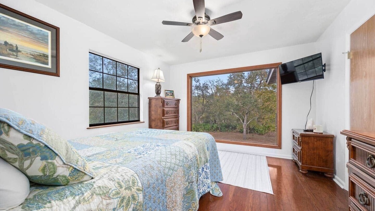 Photo of Bedroom in White Springs