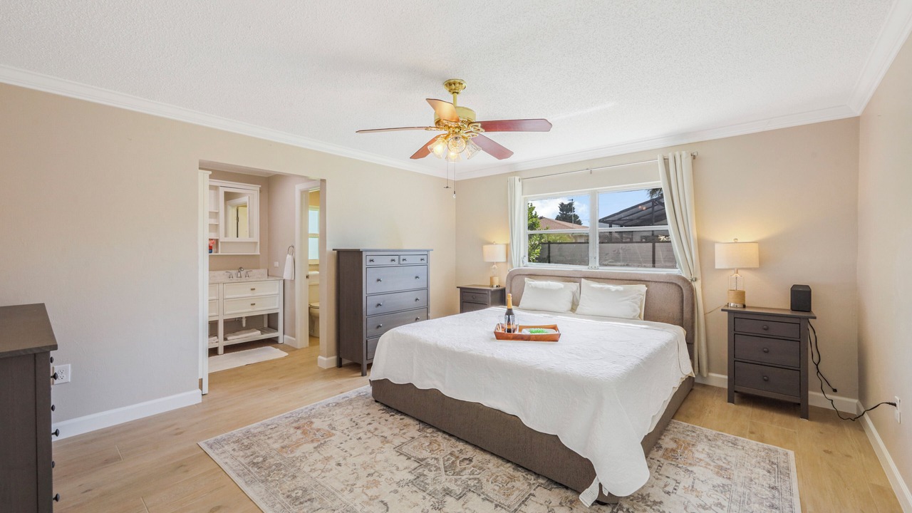 Photo of Bedroom in Isles of Capri