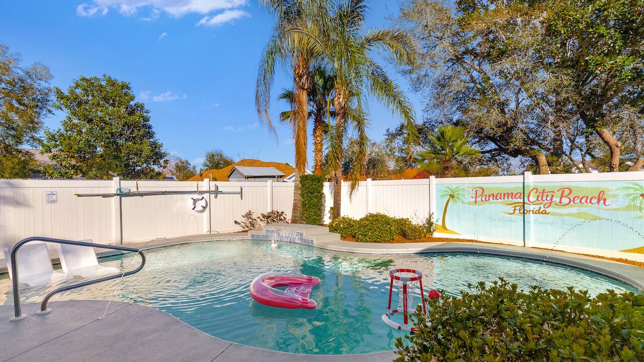 Photo of Outdoor in Thomas Drive