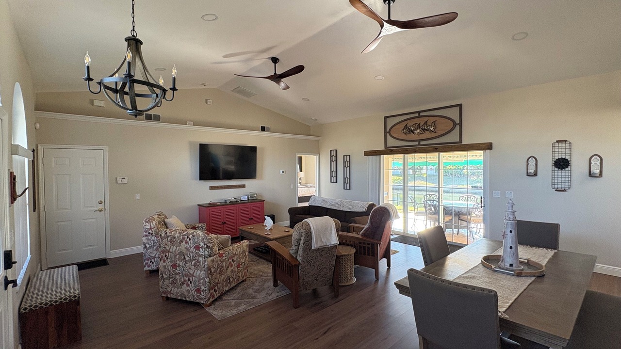 Photo of Livingroom in Palm Harbor
