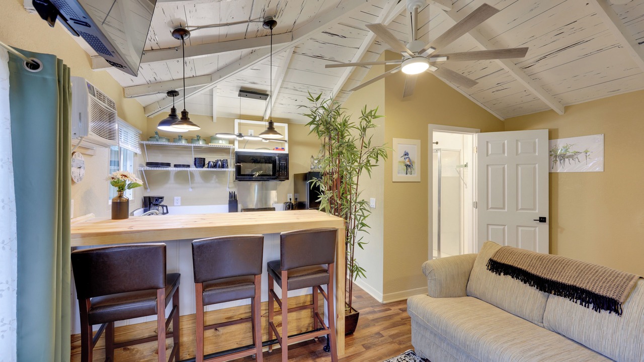 Photo of Livingroom in Cross Creek