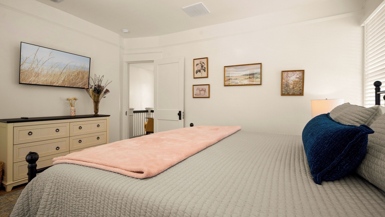 Photo of Bedroom in Seminole Heights