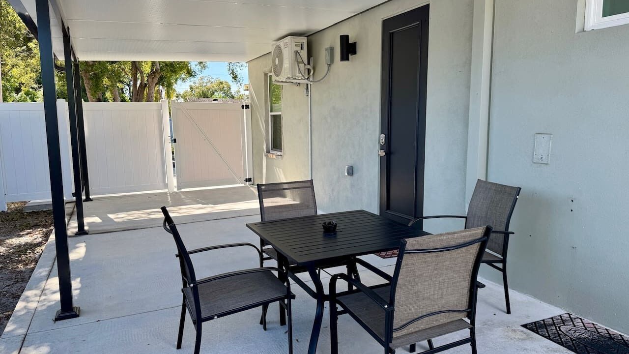 Photo of Outdoor in Pinecrest West Park