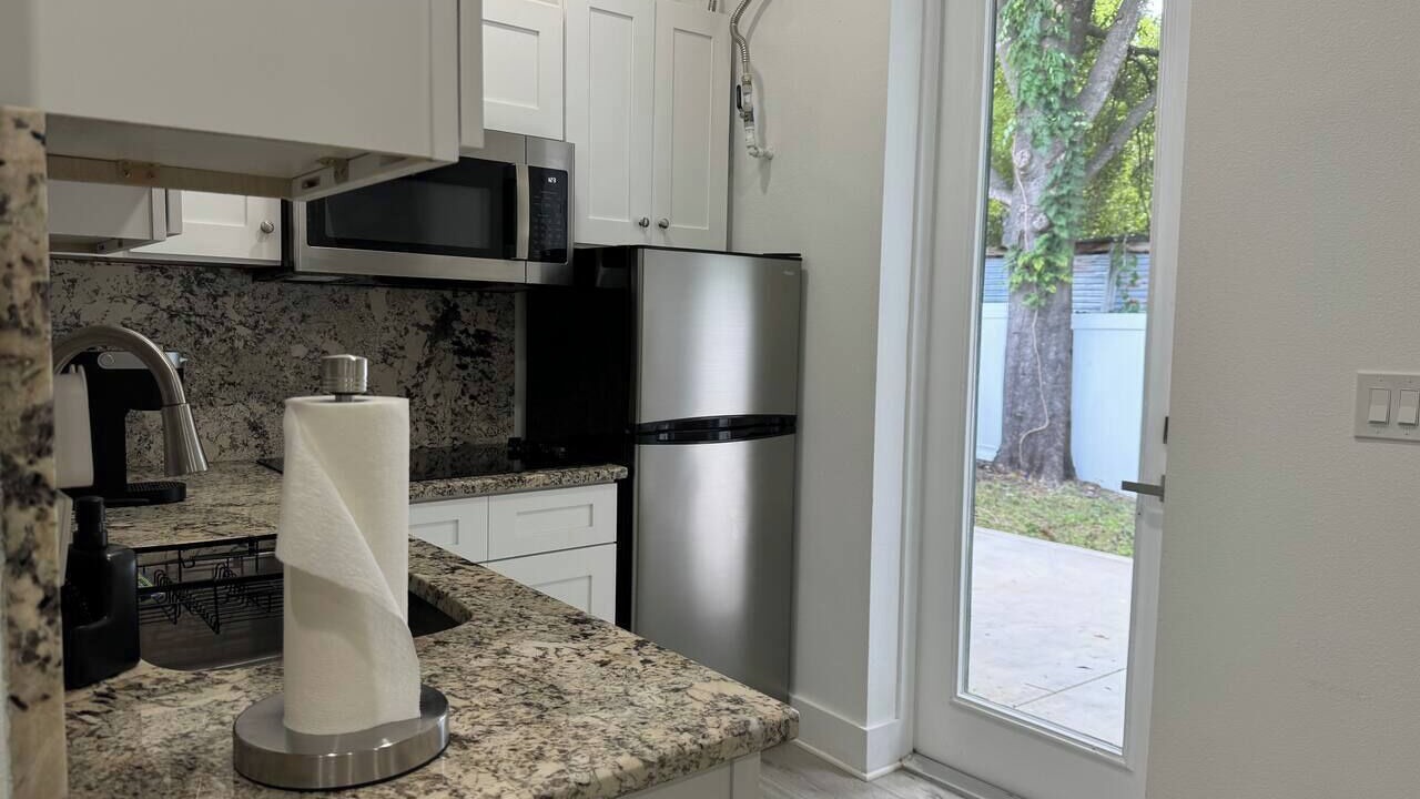 Photo of Kitchen in Pinecrest West Park