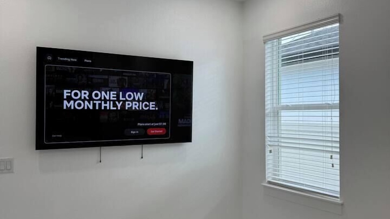Photo of Bedroom in Pinecrest West Park