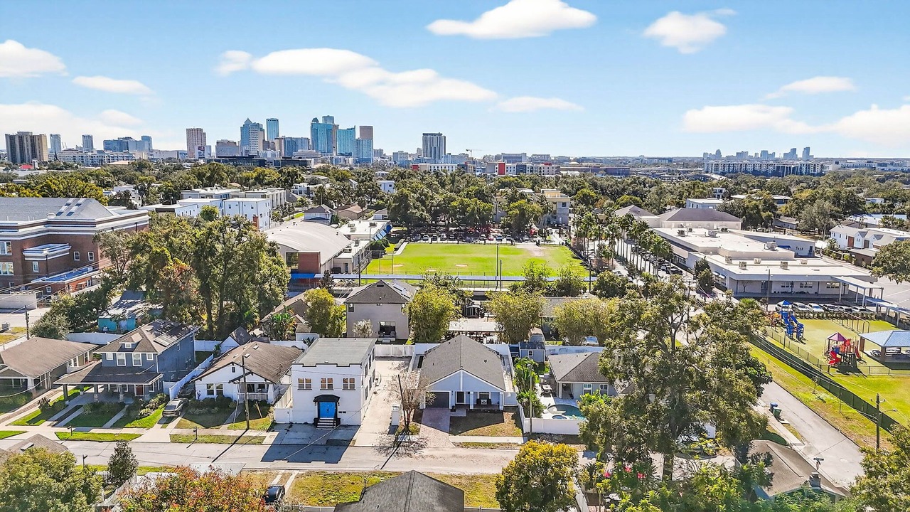Photo of Outdoor in Tampa Heights