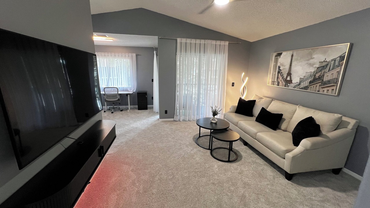 Photo of Livingroom in Jupiter