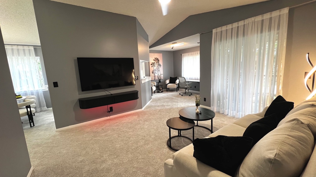 Photo of Livingroom in Jupiter
