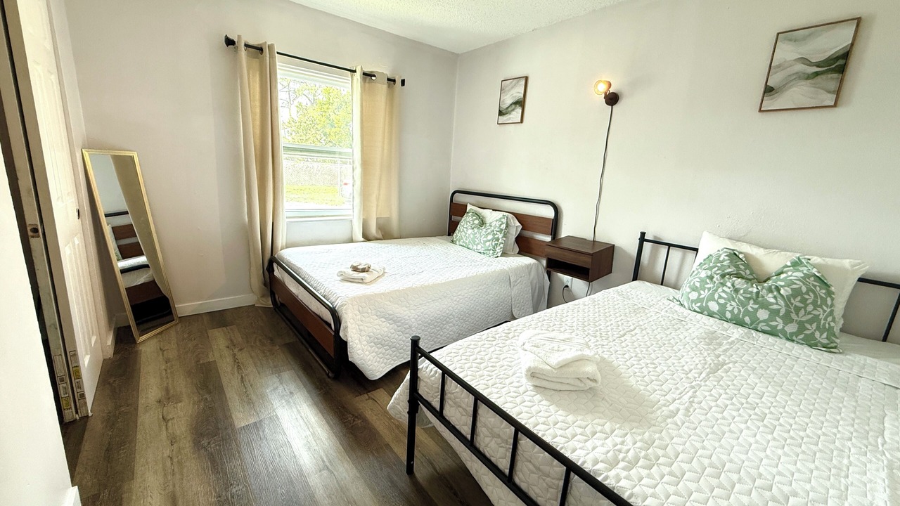 Photo of Bedroom in Pinellas Park