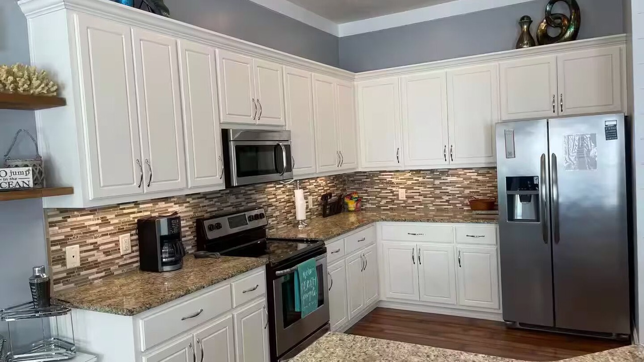 Photo of Kitchen in Bahama Beach