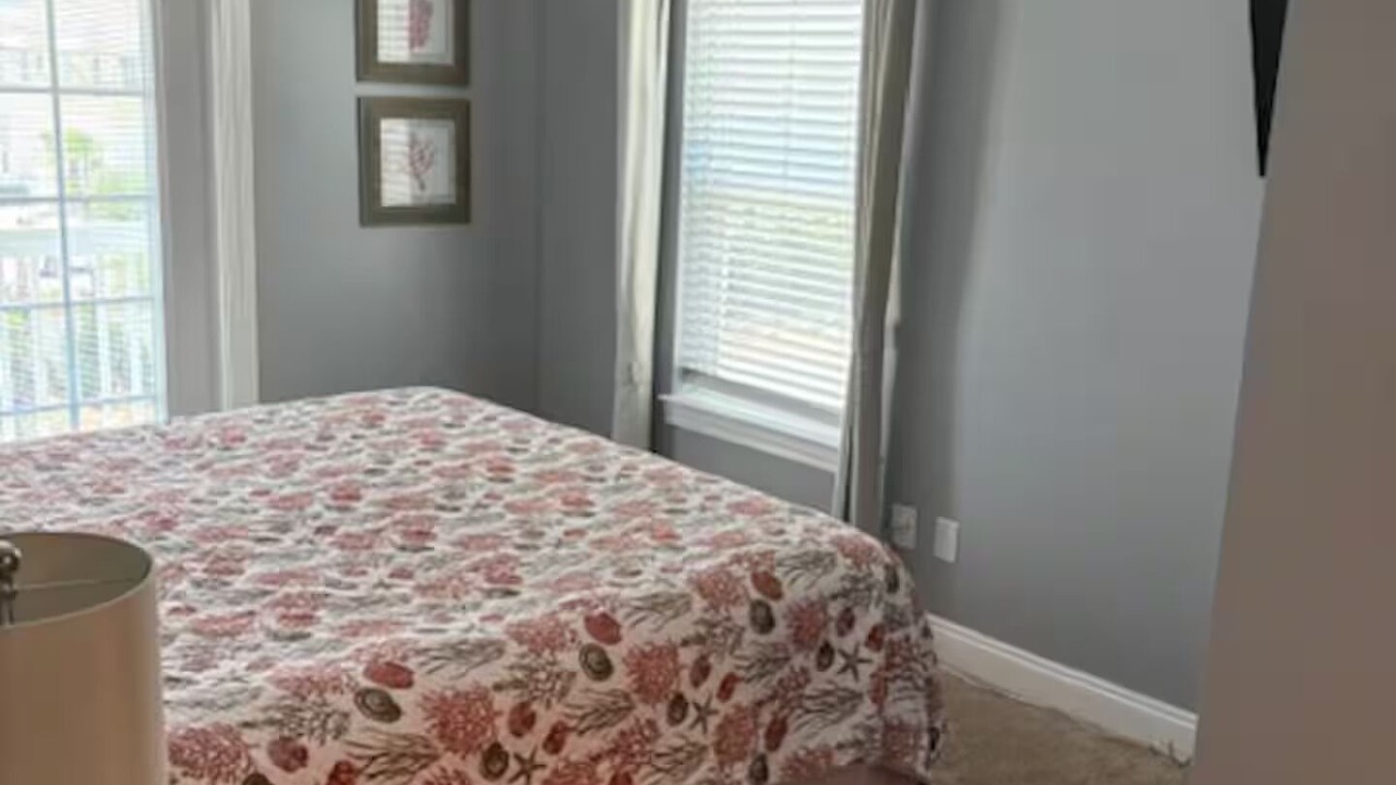 Photo of Bedroom in Bahama Beach