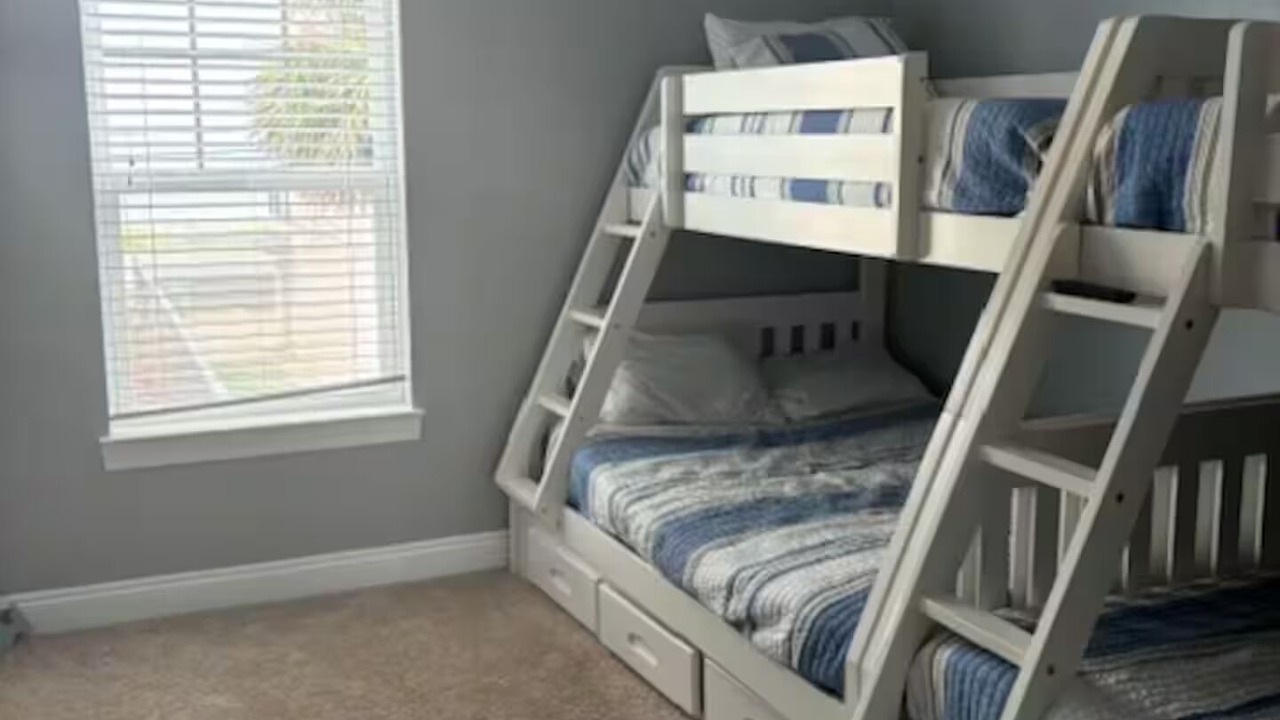 Photo of Bedroom in Bahama Beach