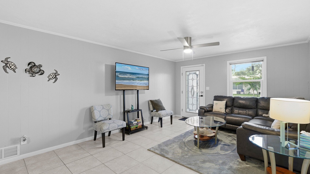 Photo of Livingroom in Port Orange