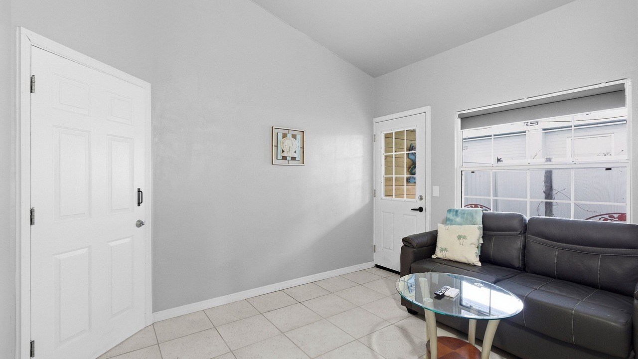 Photo of Livingroom in Port Orange