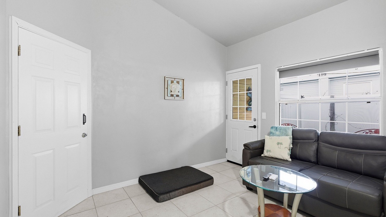 Photo of Livingroom in Port Orange