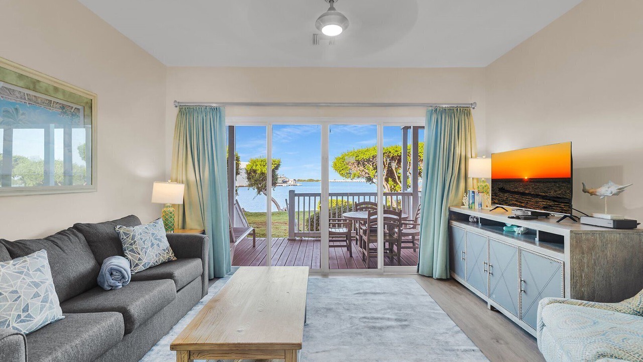 Photo of Livingroom in Marathon