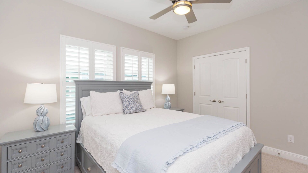 Photo of Bedroom in Redington Beach