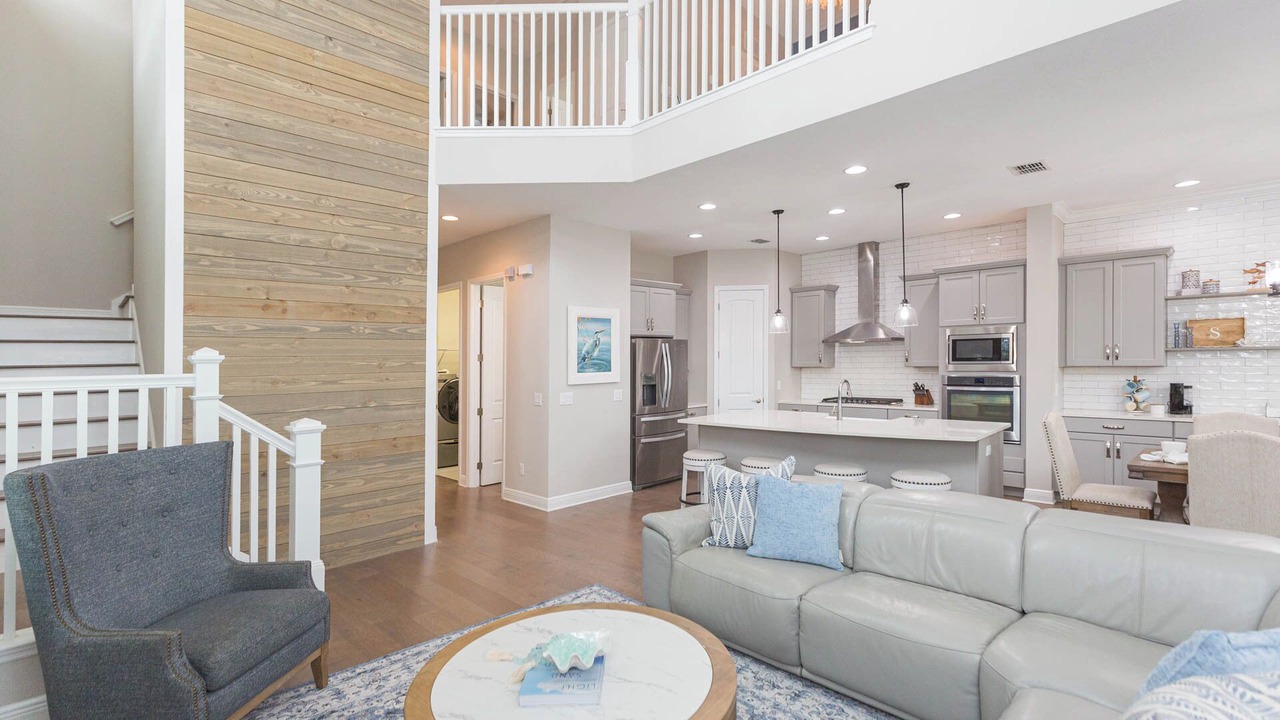 Photo of Livingroom in Redington Beach