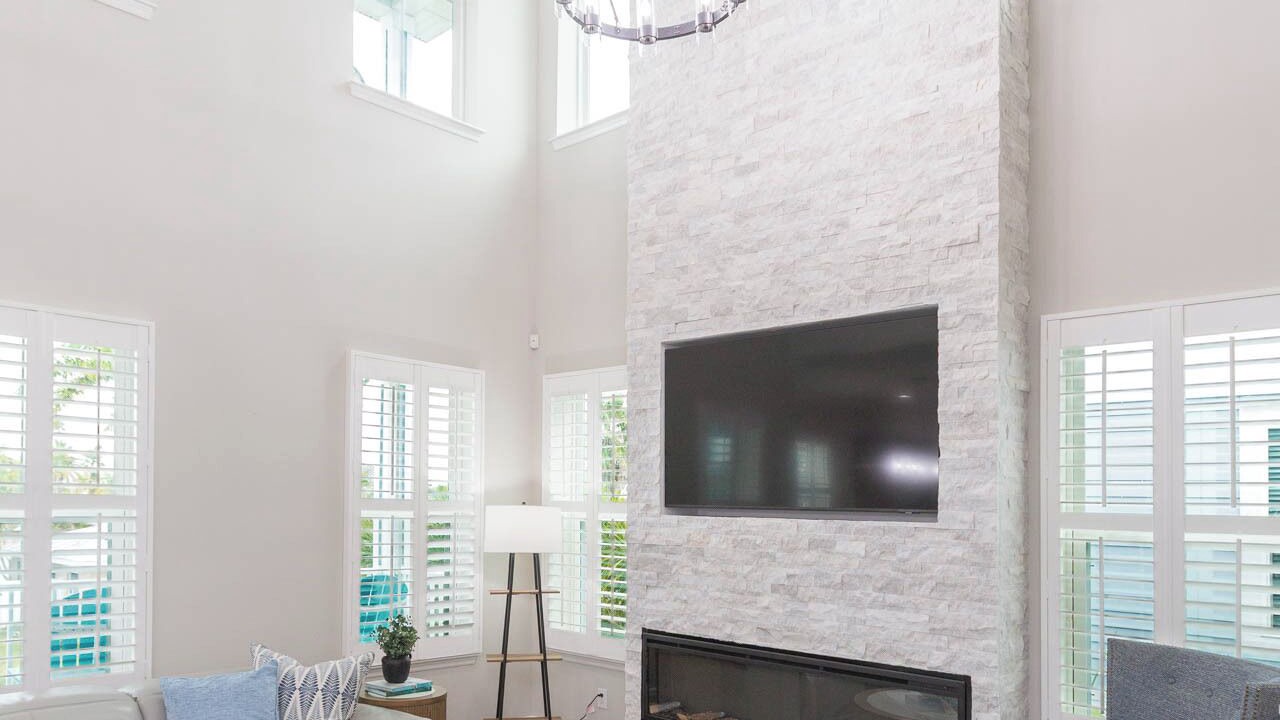 Photo of Livingroom in Redington Beach