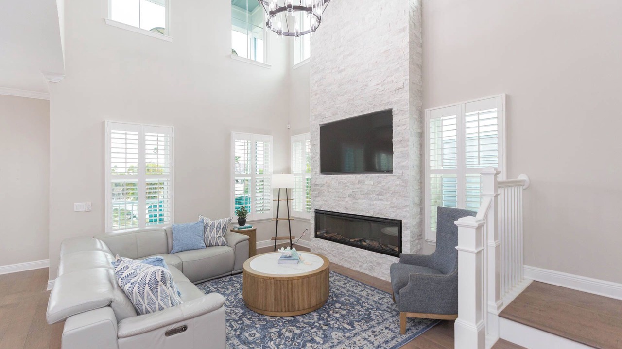 Photo of Livingroom in Redington Beach