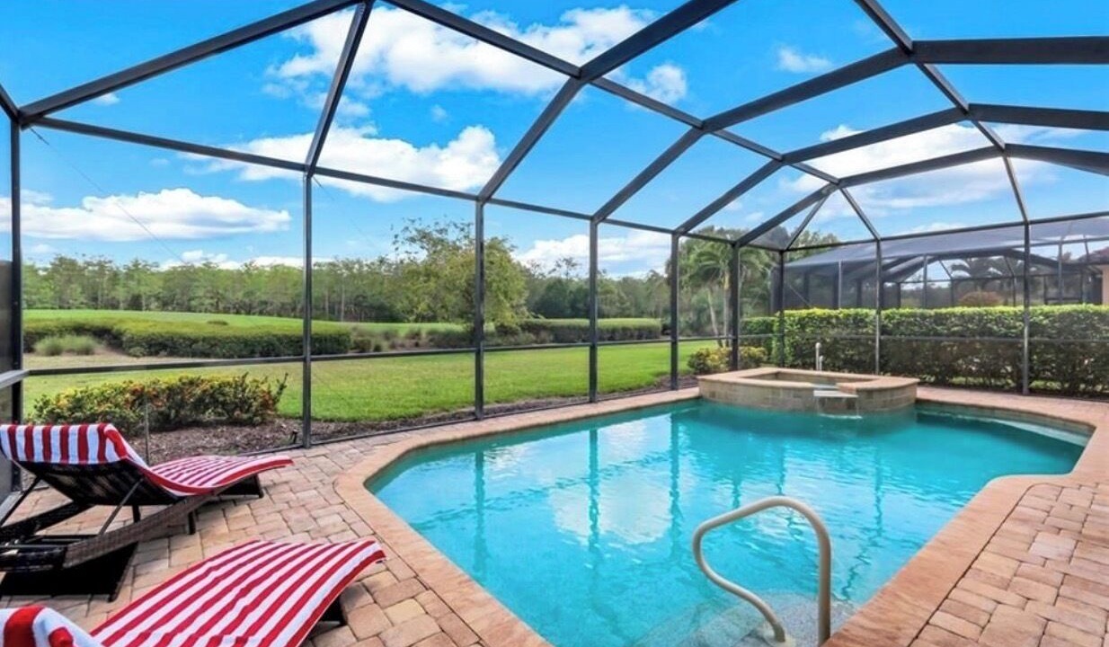 Photo of Outdoor in Naples