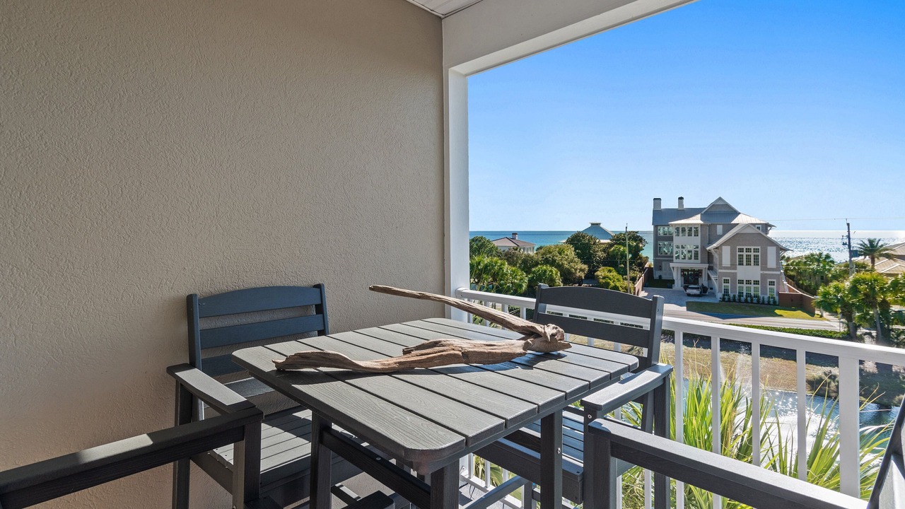 Photo of Patio Balcony in Gulf Place