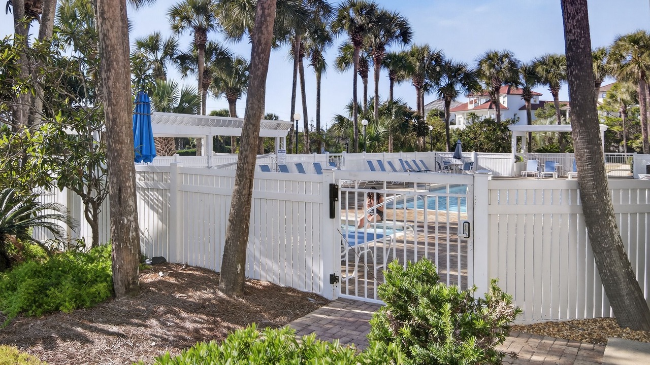 Photo of Outdoor in Gulf Place
