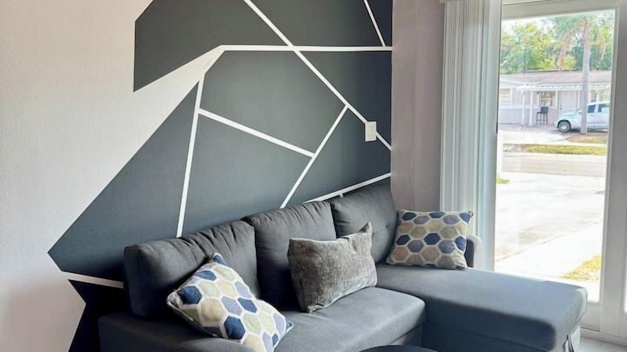 Photo of Livingroom in Pinecrest West Park