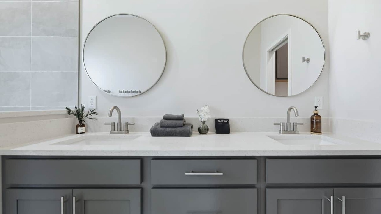 Photo of Bathroom in Port Malabar