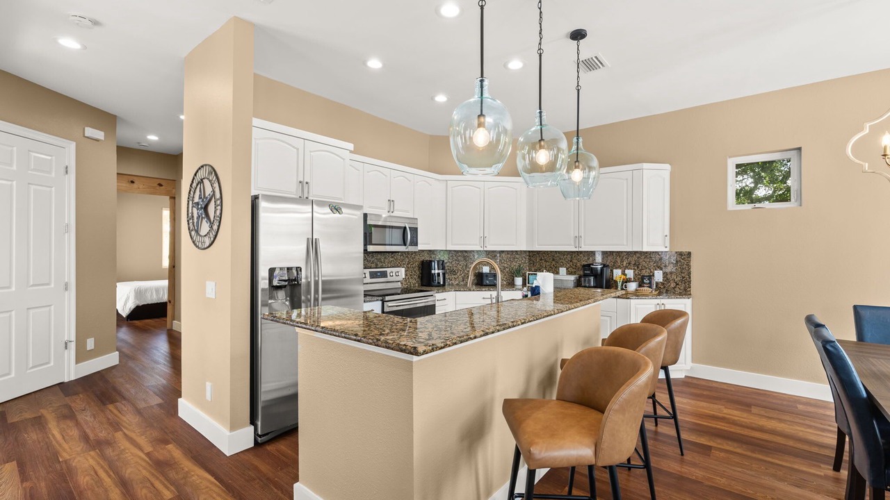 Photo of Kitchen in Laguna Beach Estates