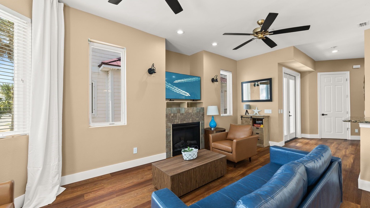 Photo of Livingroom in Laguna Beach Estates