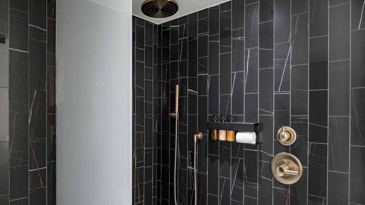 Photo of Bathroom in Hunt Club