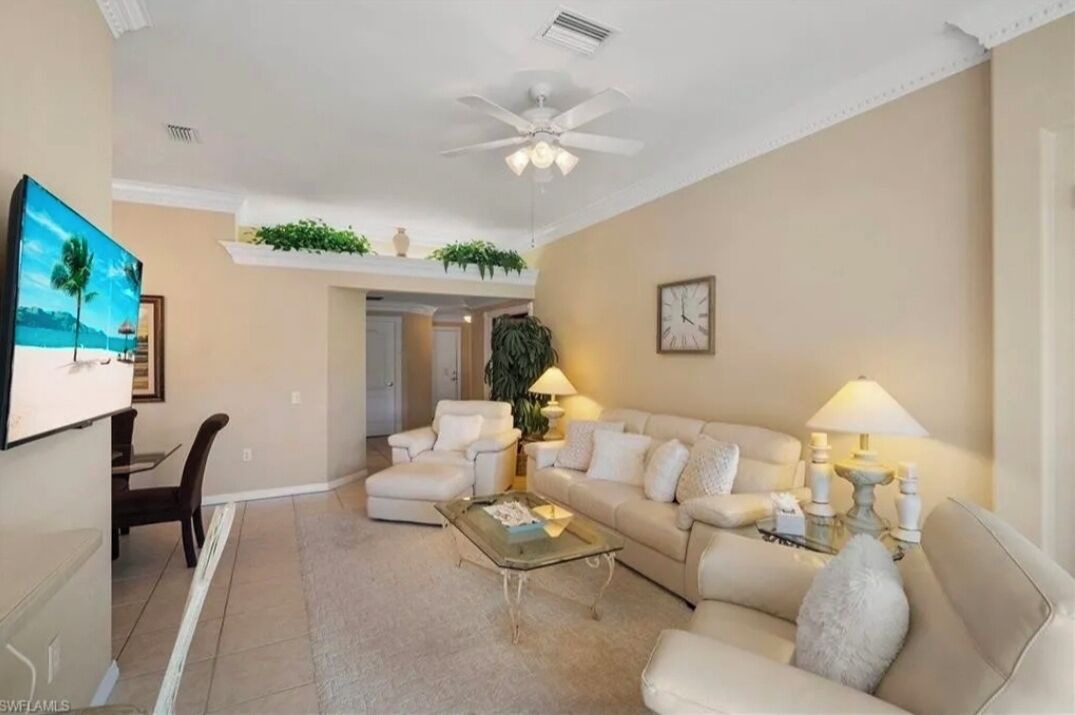 Photo of Livingroom in Bonita Springs