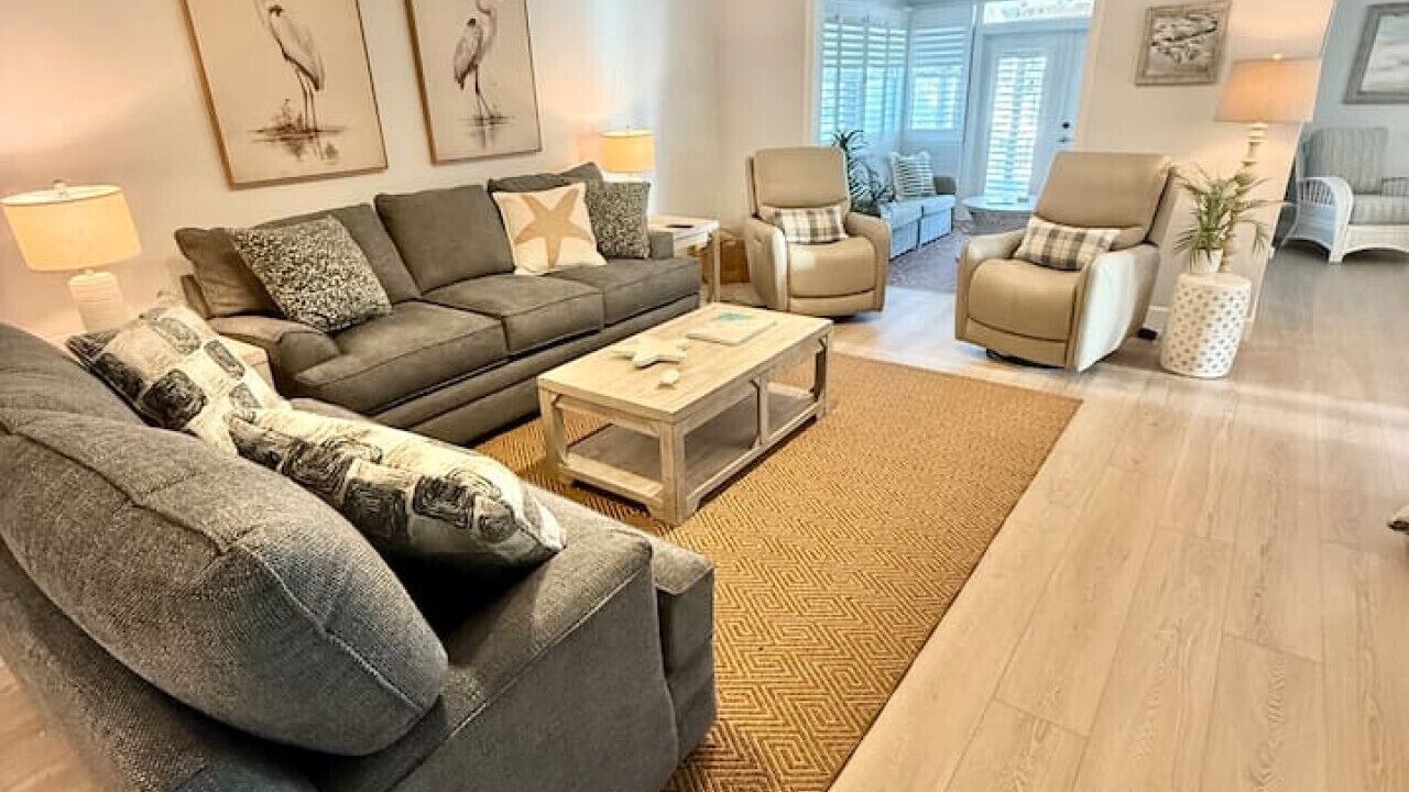 Photo of Livingroom in Sea Ranch