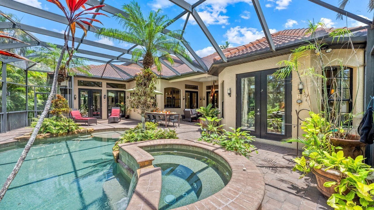 Photo of Others in Saint Armands Key