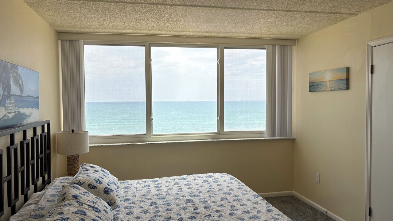 Photo of Bedroom in Ponce Inlet