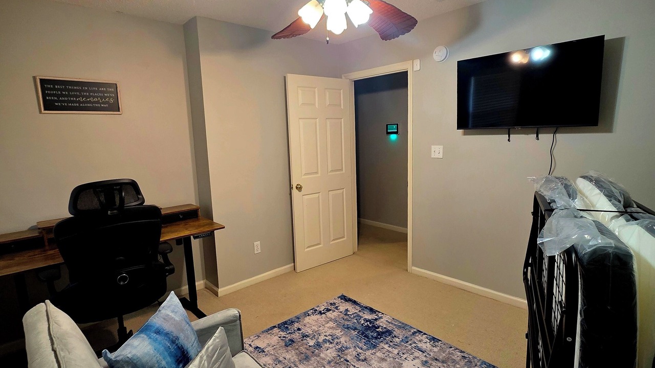 Photo of Livingroom in Albany