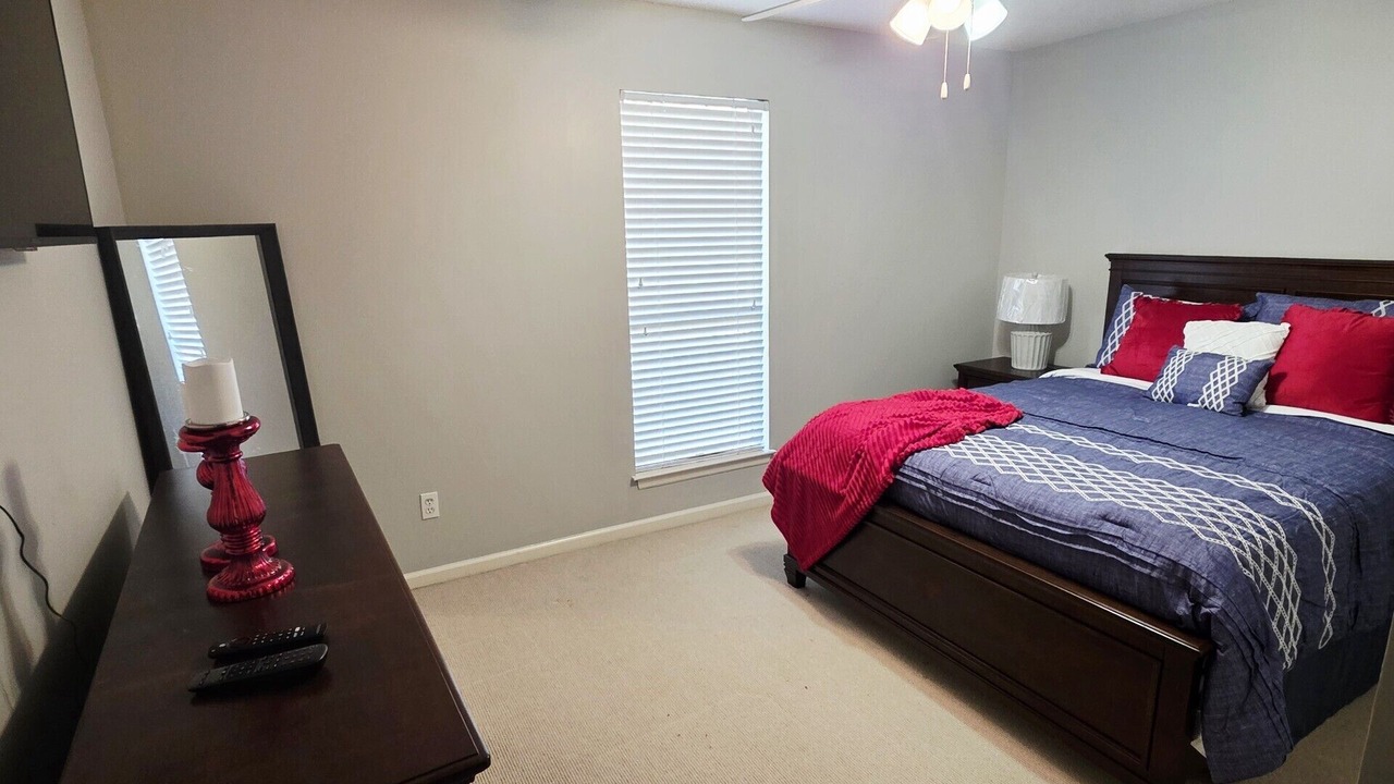 Photo of Bedroom in Albany