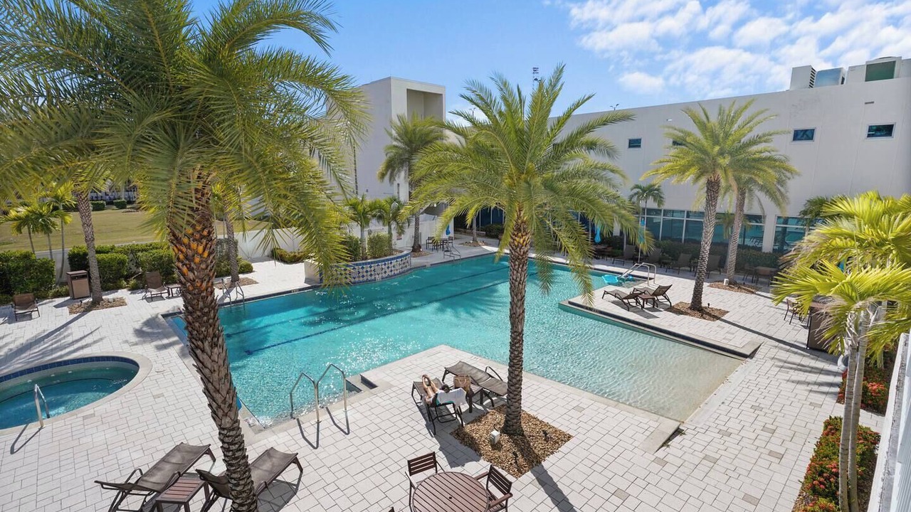 Photo of Outdoor in Fort Myers River District