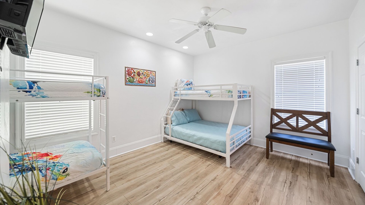 Photo of Bedroom in Gulf Lagoon Beach