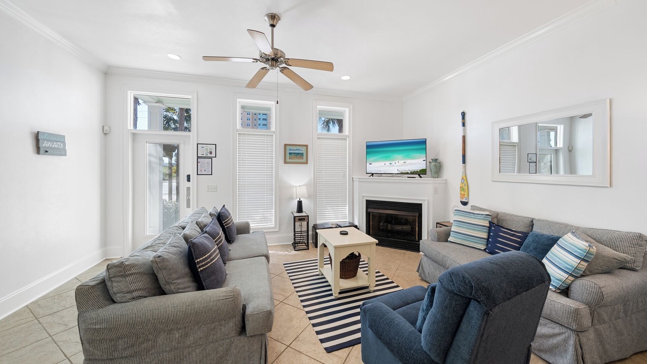 Photo of Livingroom in Gulf Lagoon Beach